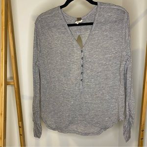 Free People We The Free Ruched Sleeve Keyhole Long Sleeve size XS